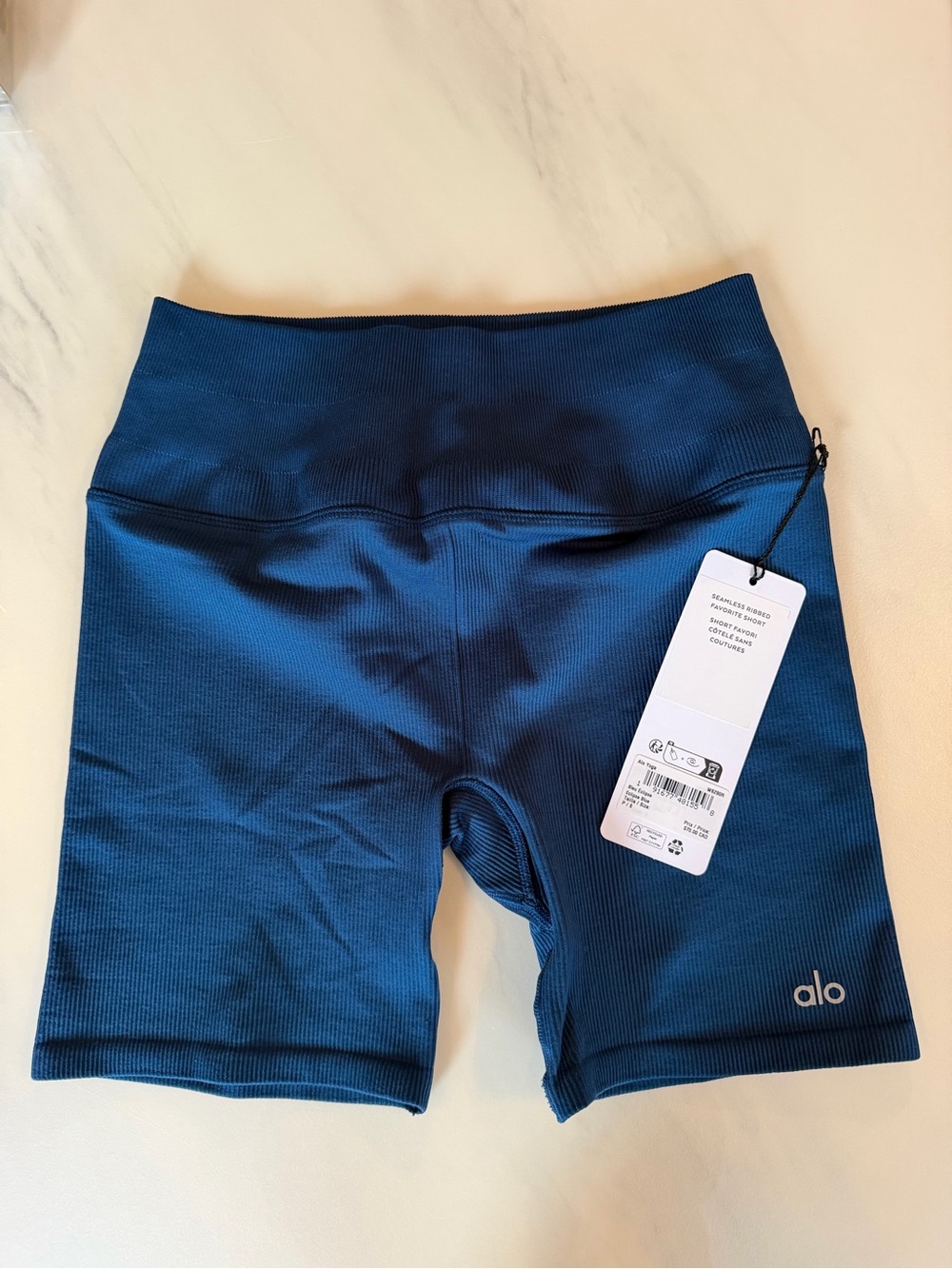 ALO seamless ribbed favourite short